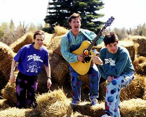 Hay! It's the Zucchini Brothers!